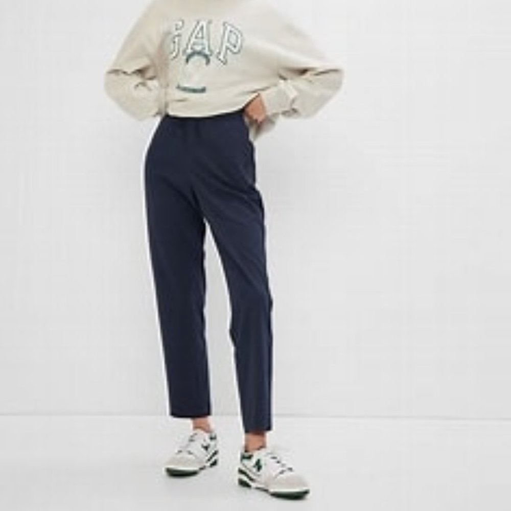 Gapfit High Rise Runaround Pants Size Medium